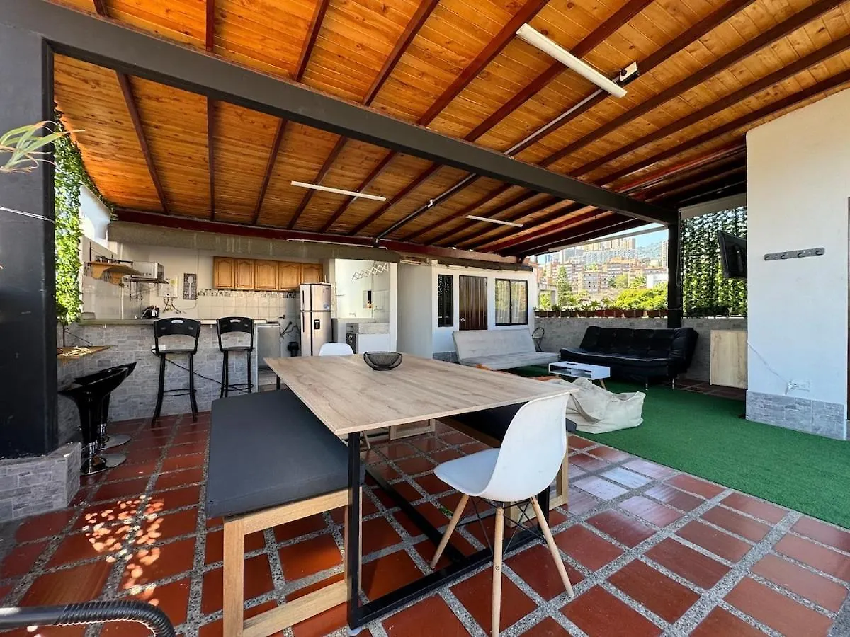 Appartamento Apartamento Duplex Con Terraza Privada Cerca Estadio Atanasio Girardot Medellín Colombia