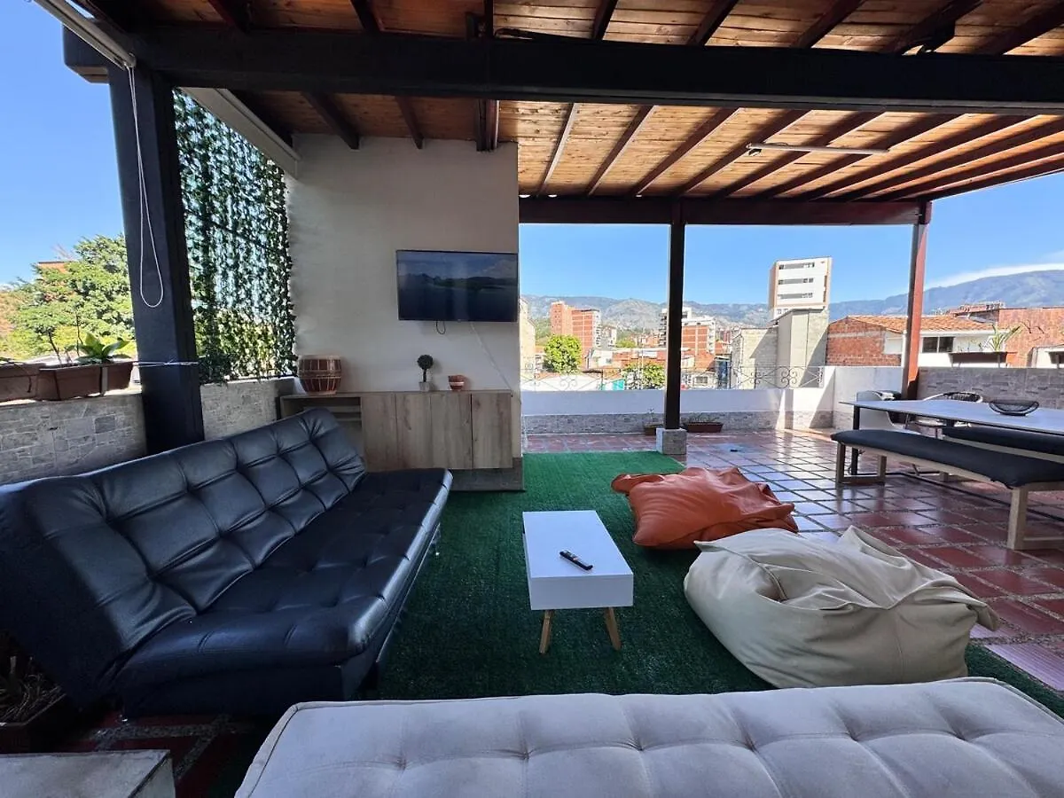 Apartamento Duplex Con Terraza Privada Cerca Estadio Atanasio Girardot Medellín 0*,
