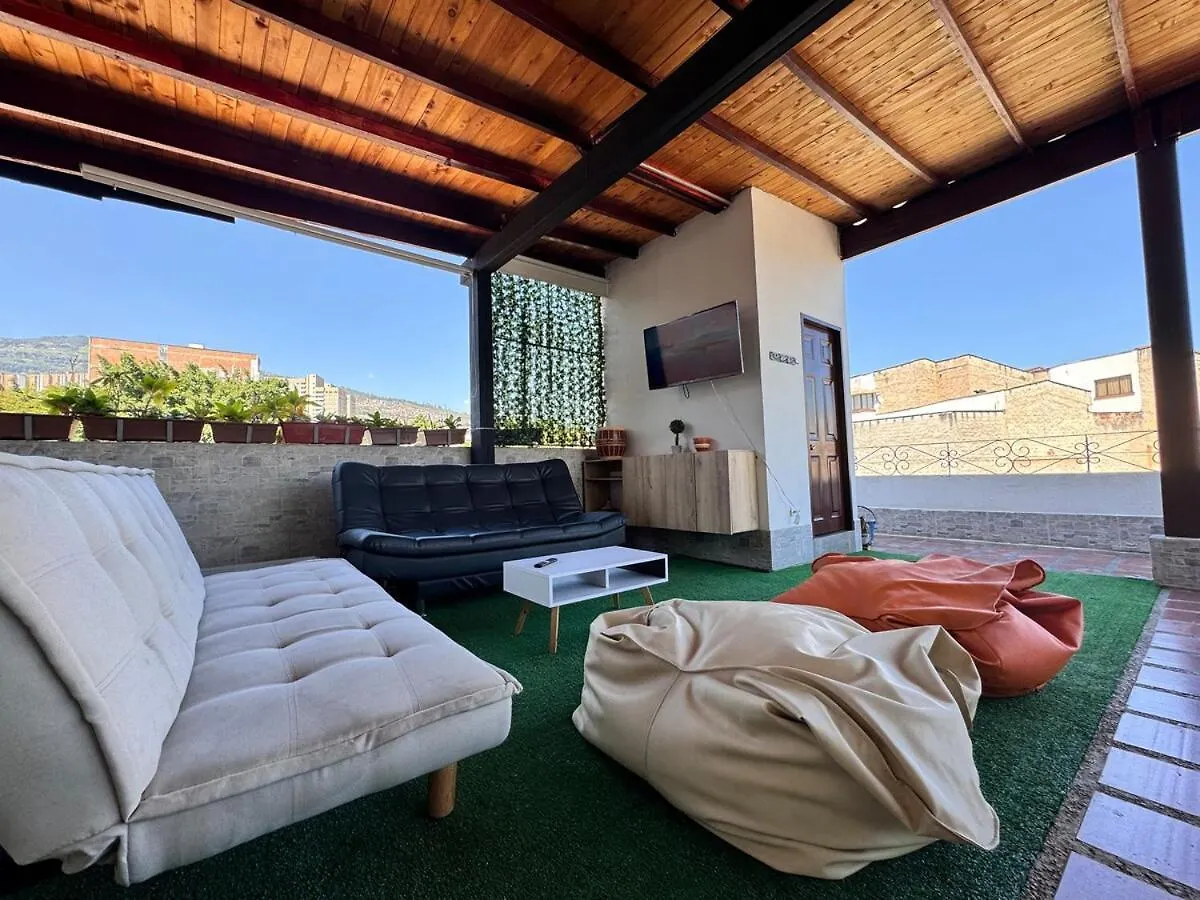 Apartamento Duplex Con Terraza Privada Cerca Estadio Atanasio Girardot Medellín Apartman