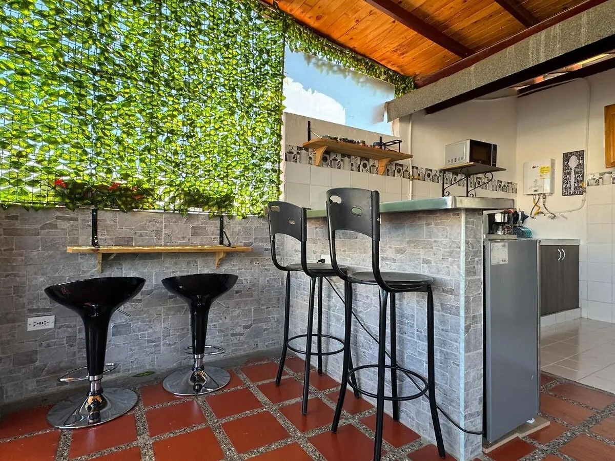 Apartman Apartamento Duplex Con Terraza Privada Cerca Estadio Atanasio Girardot Medellín